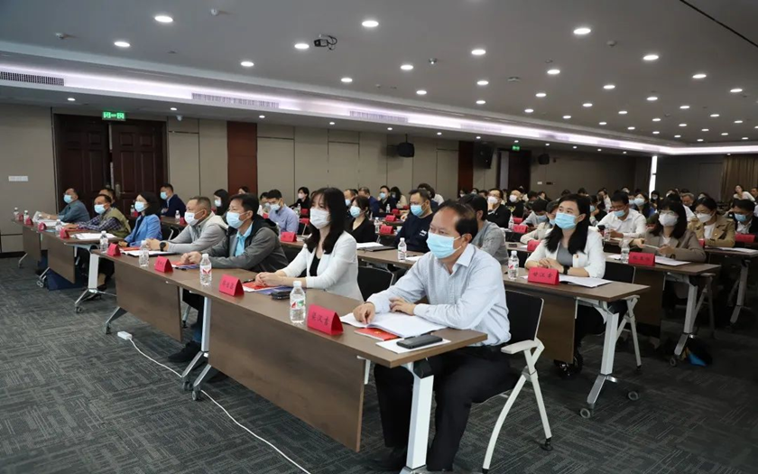 中信恒泰黨支部聯(lián)合中共南寧市青秀區(qū)委組織部、南寧市青秀區(qū)兩新組織黨工委舉辦學(xué)習(xí)貫徹黨的二十大精神宣講會(huì)